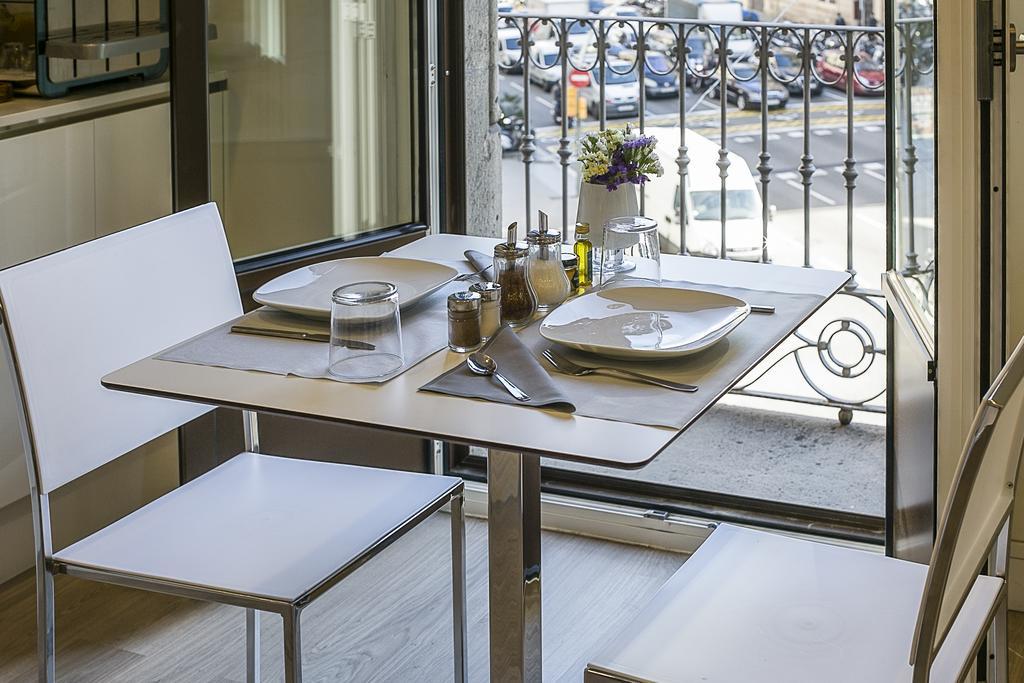 The 8 Boutique B&B Barcelona Exterior photo